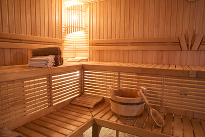 Meditation in der Sauna: Eine Kombination für tiefere Entspannung
